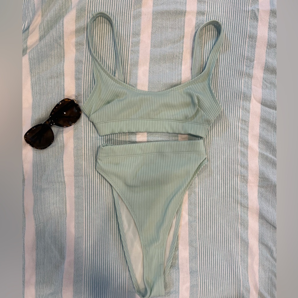 ASOS Sage Ribbed Bikini Set - Picture 4 of 4